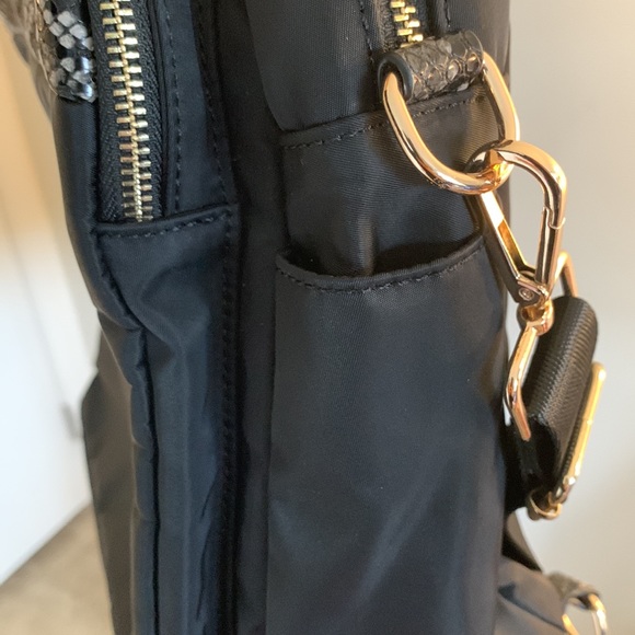 Backpack, Crossbody Bag Convertible Aprox 13”x13” NWOT - Picture 8 of 8